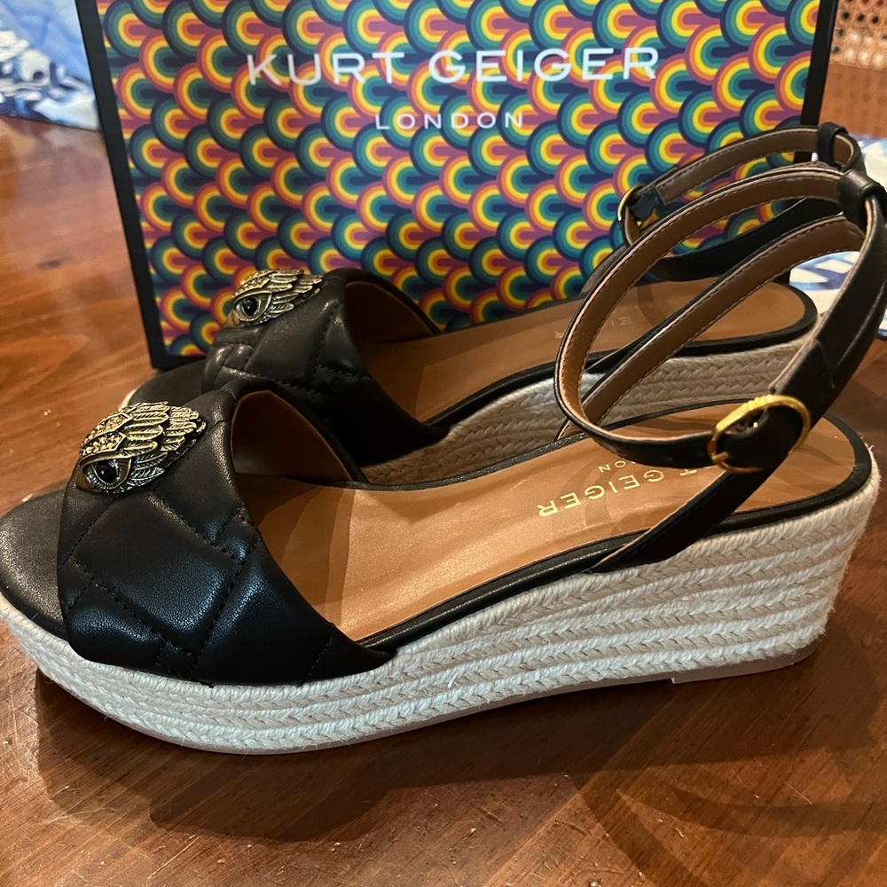 Kurt Geiger London wedge